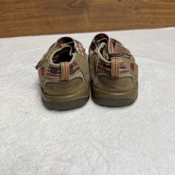 KEEN women’s size 5 Brown Sandals - Picture 3 of 8